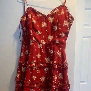 Perfect Summer dress for wedding events or special occasions.